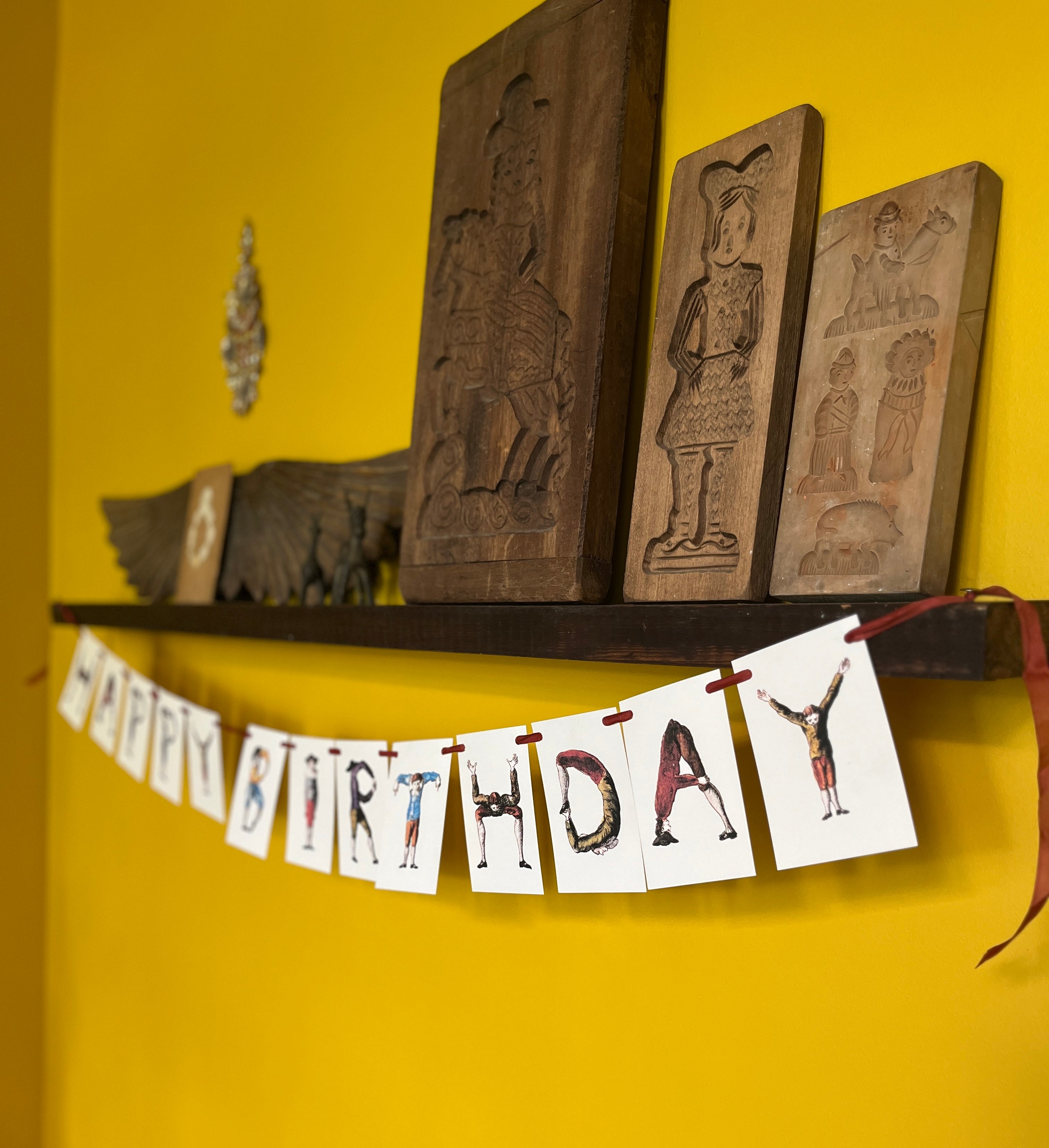 Happy Birthday Posture Banner