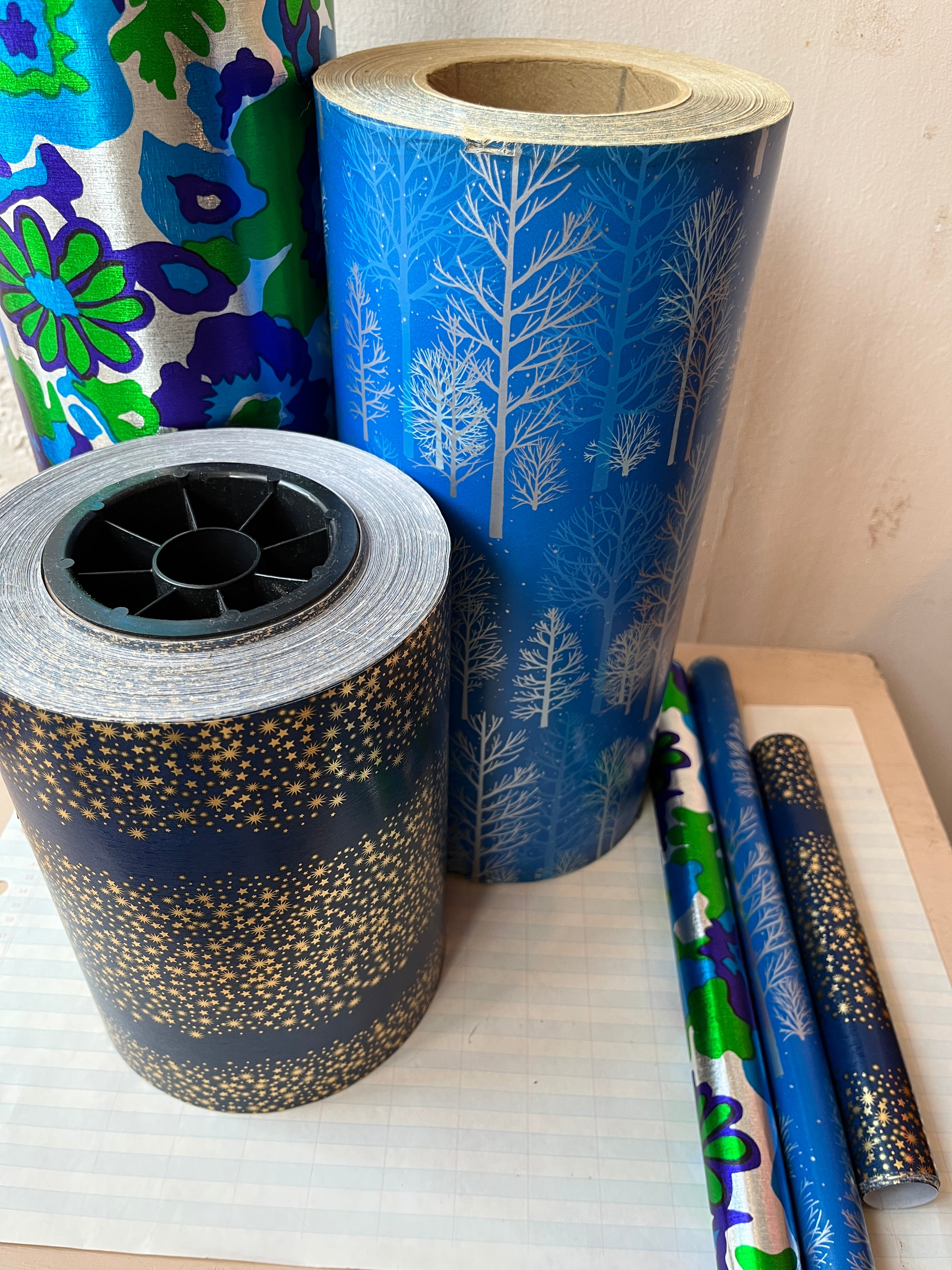 Holiday Wrap Sheets - Blue Shimmers