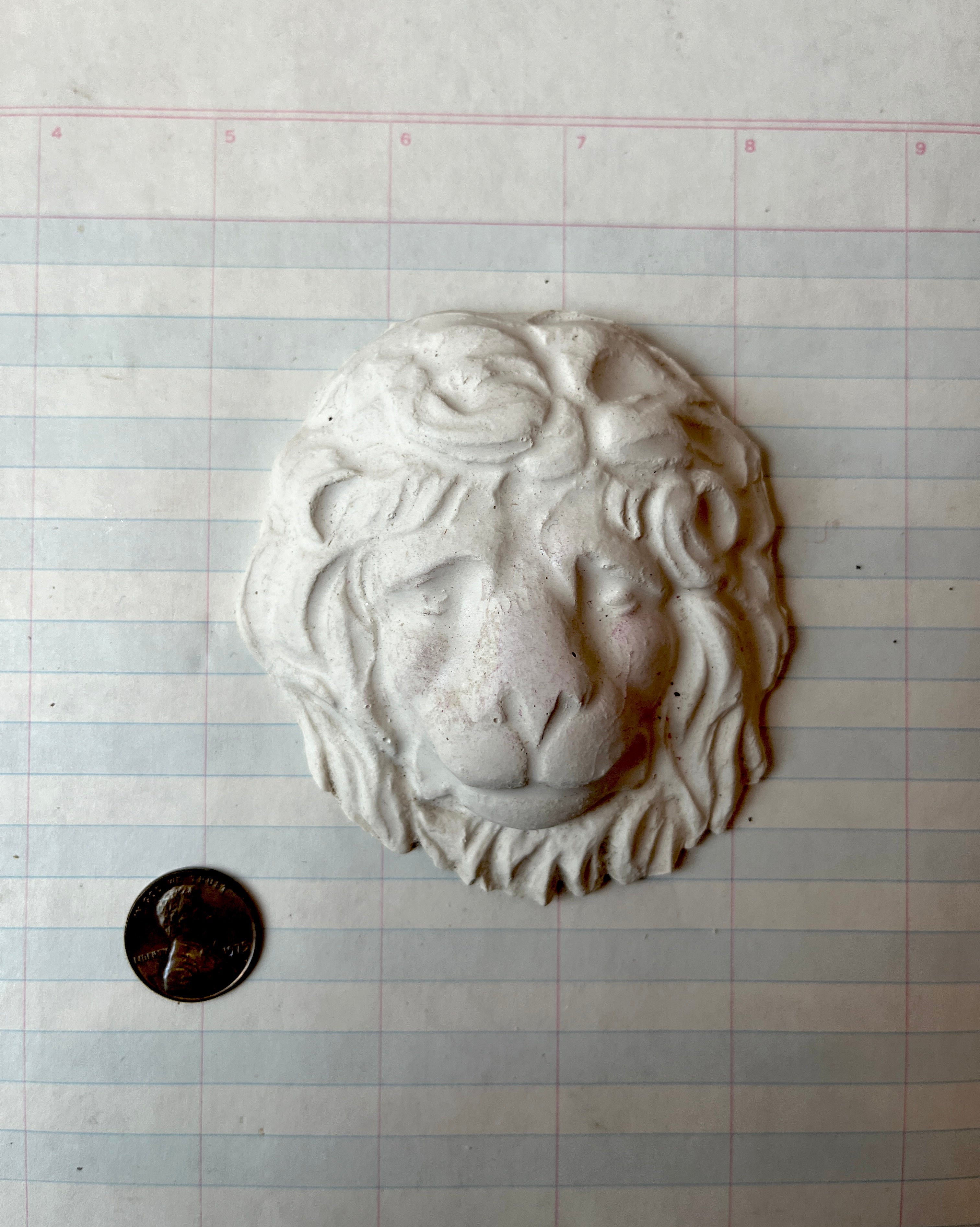 Courageous Lion Plaster Ornament