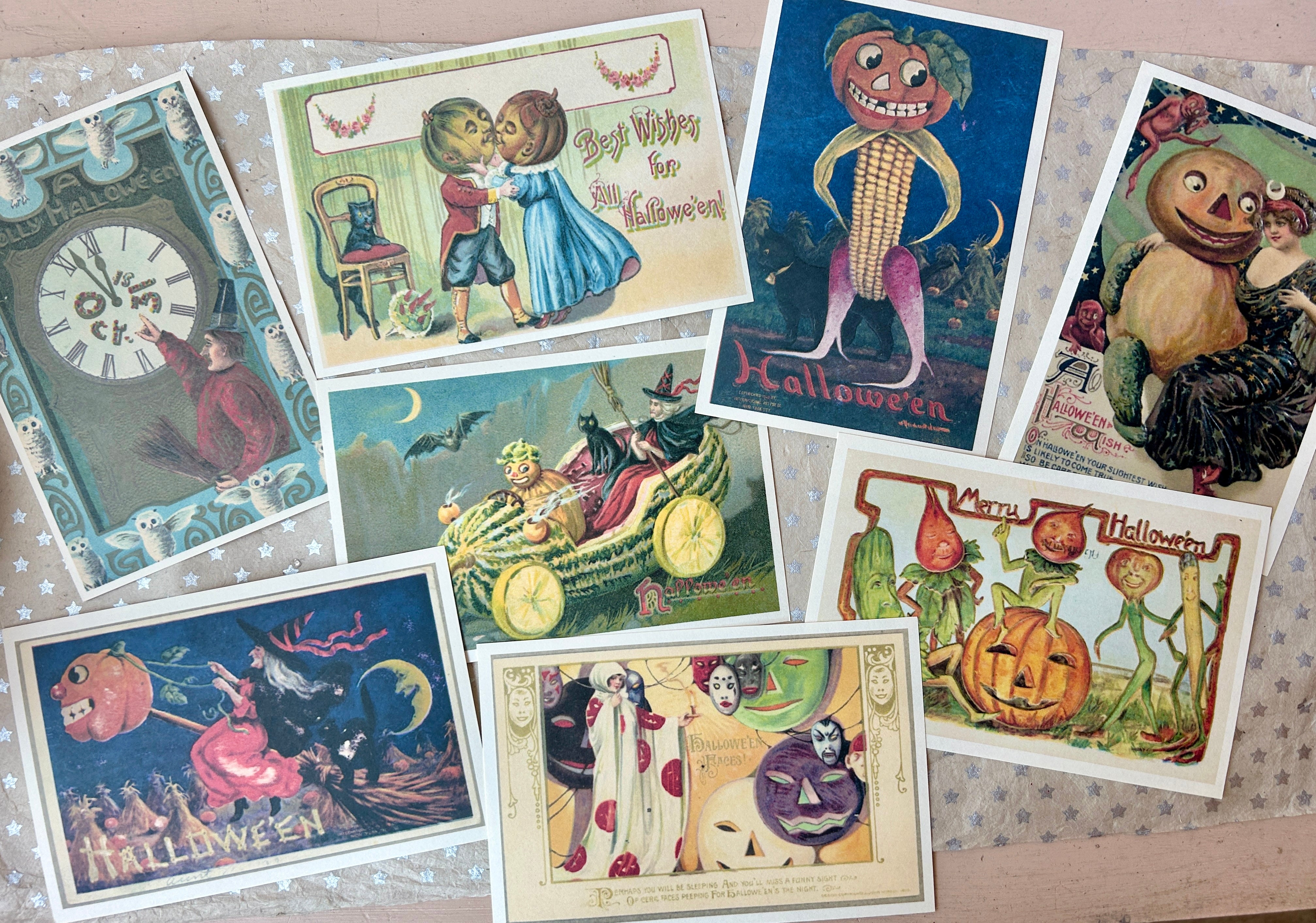 Halloween Post Card Set
