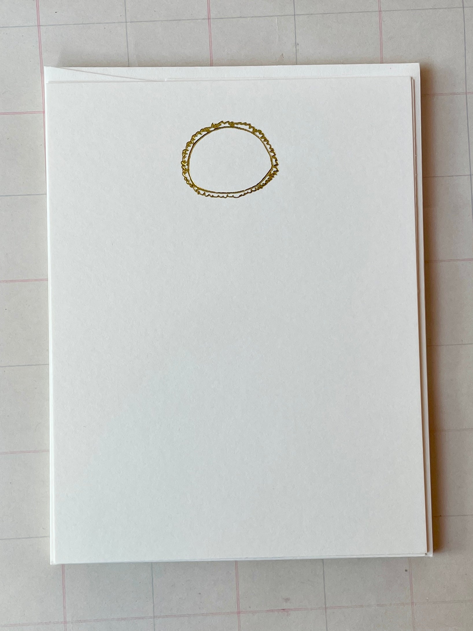 Scalloped Frame Foil Pressed Stationery