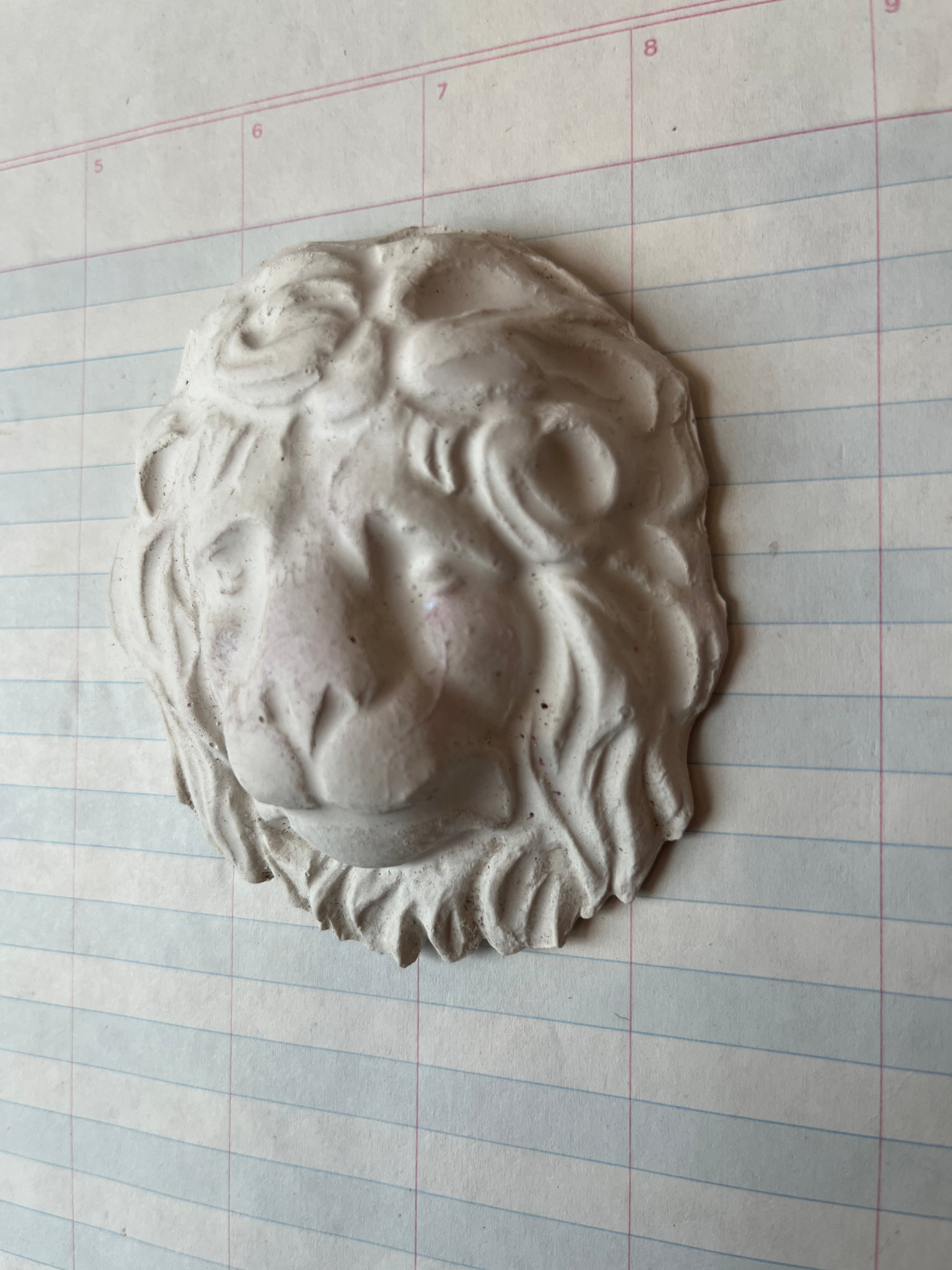 Courageous Lion Plaster Ornament
