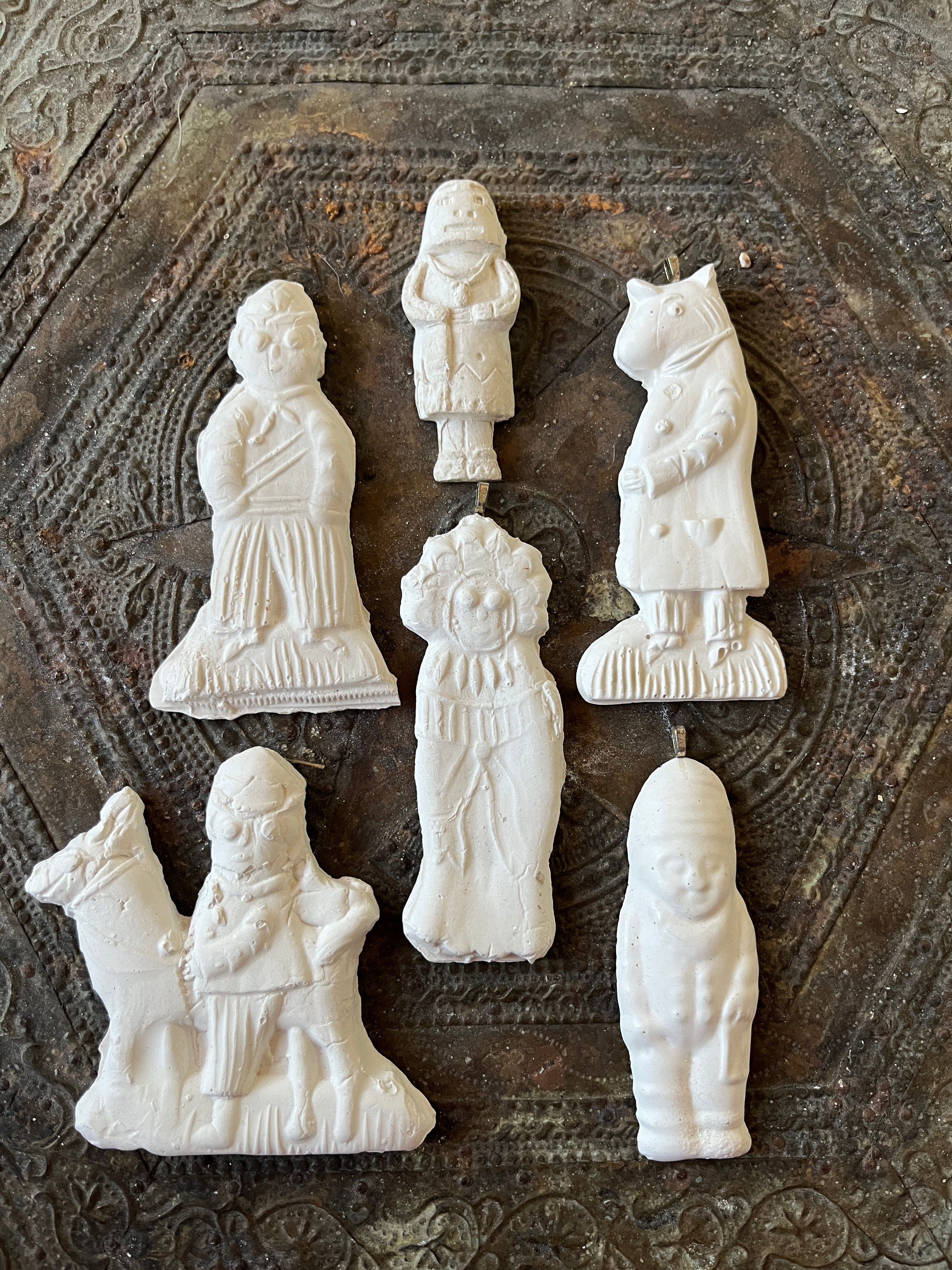 Silly Friends Handmade Plaster Ornaments - PARCEL