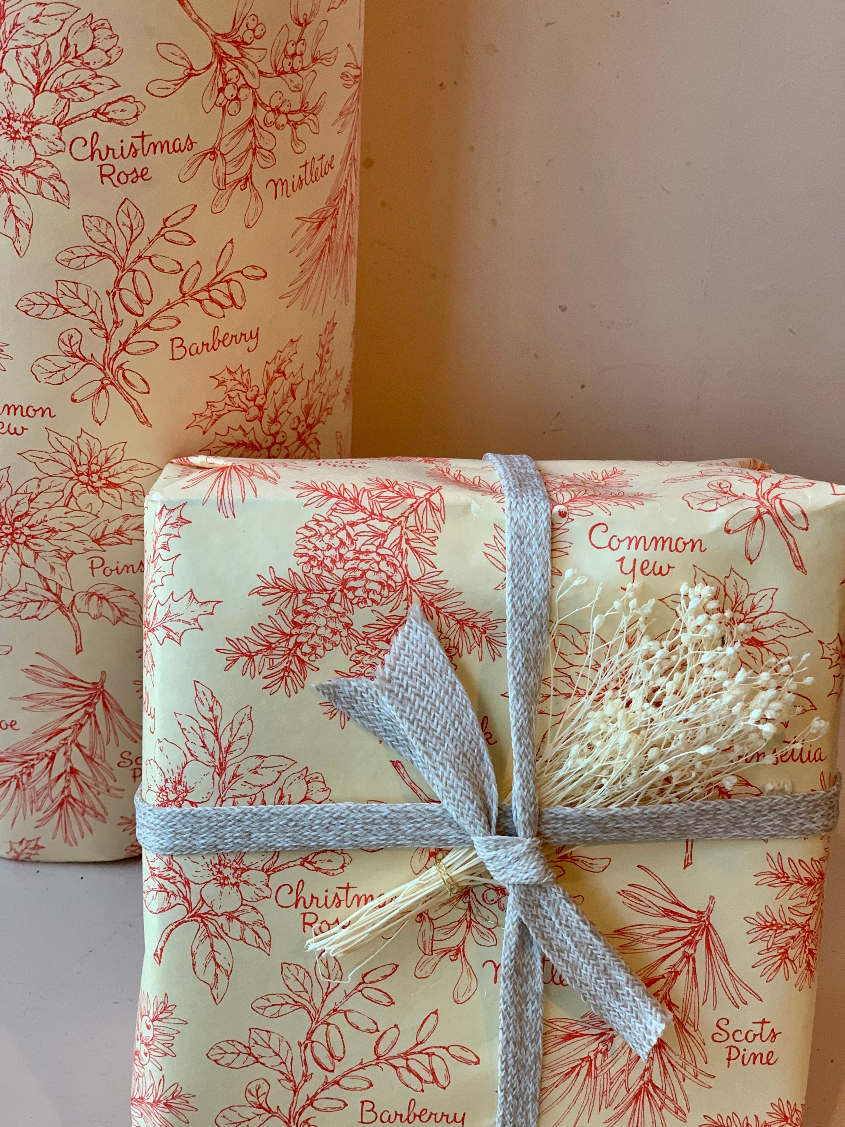 Vintage Christmas Wrapping Paper, Vintage Xmas Gift Wrap, Wrapping Paper  Roll, Christmas Gift Wrap 