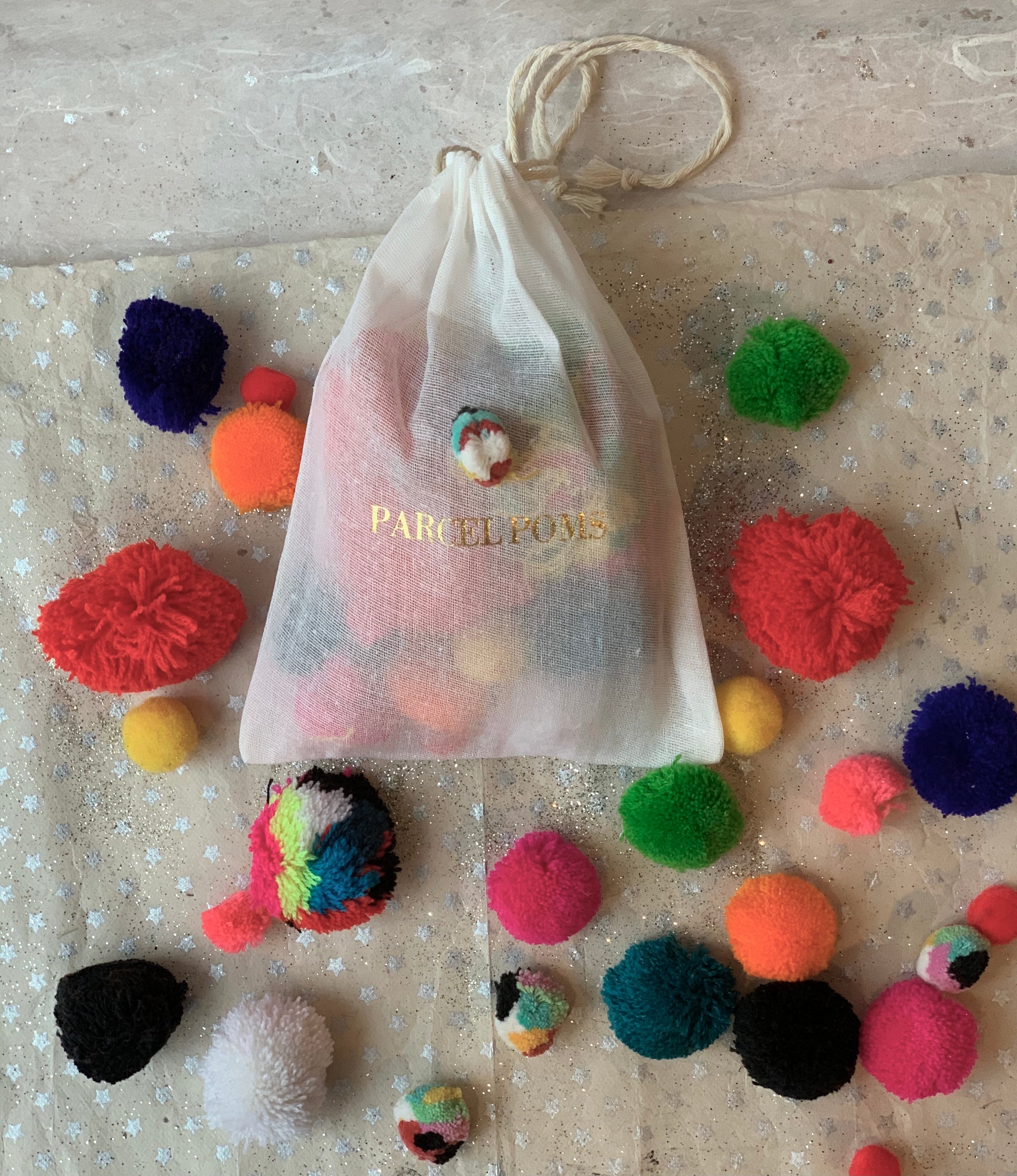 Parcel Pom Poms