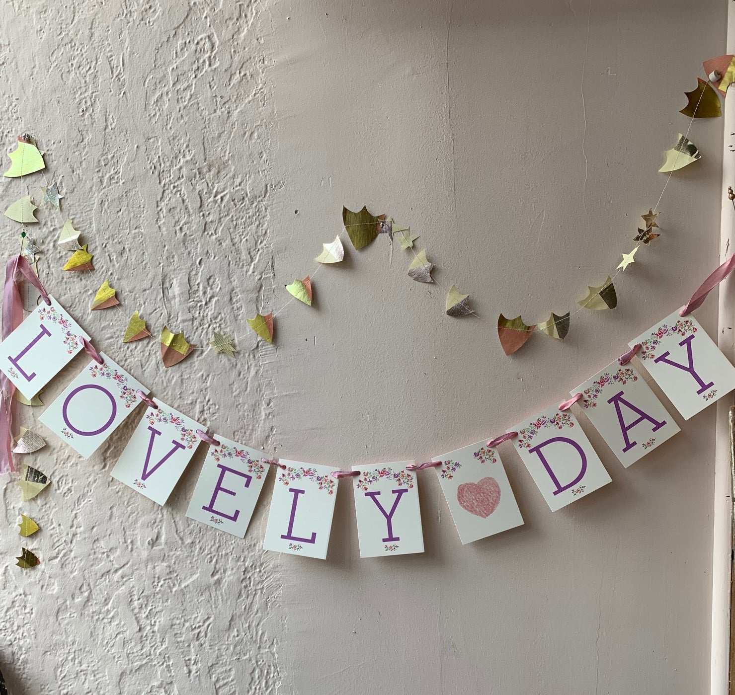 Lovely Day Handmade Banner - PARCEL