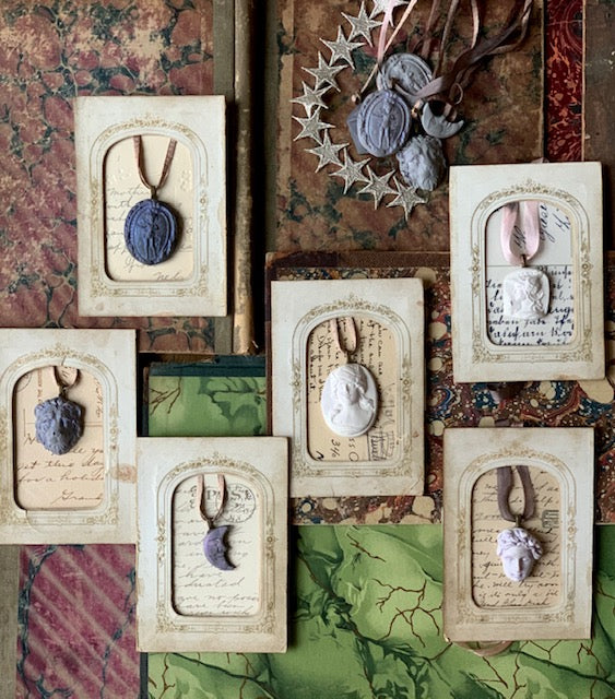 Intaglio Pendant Ornaments